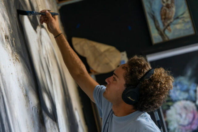 Oeuvre "Coeuràcorps" de l'artiste Skurf réalisée au Collège Fou Fou Fou les 20 et 21 septembre 2026